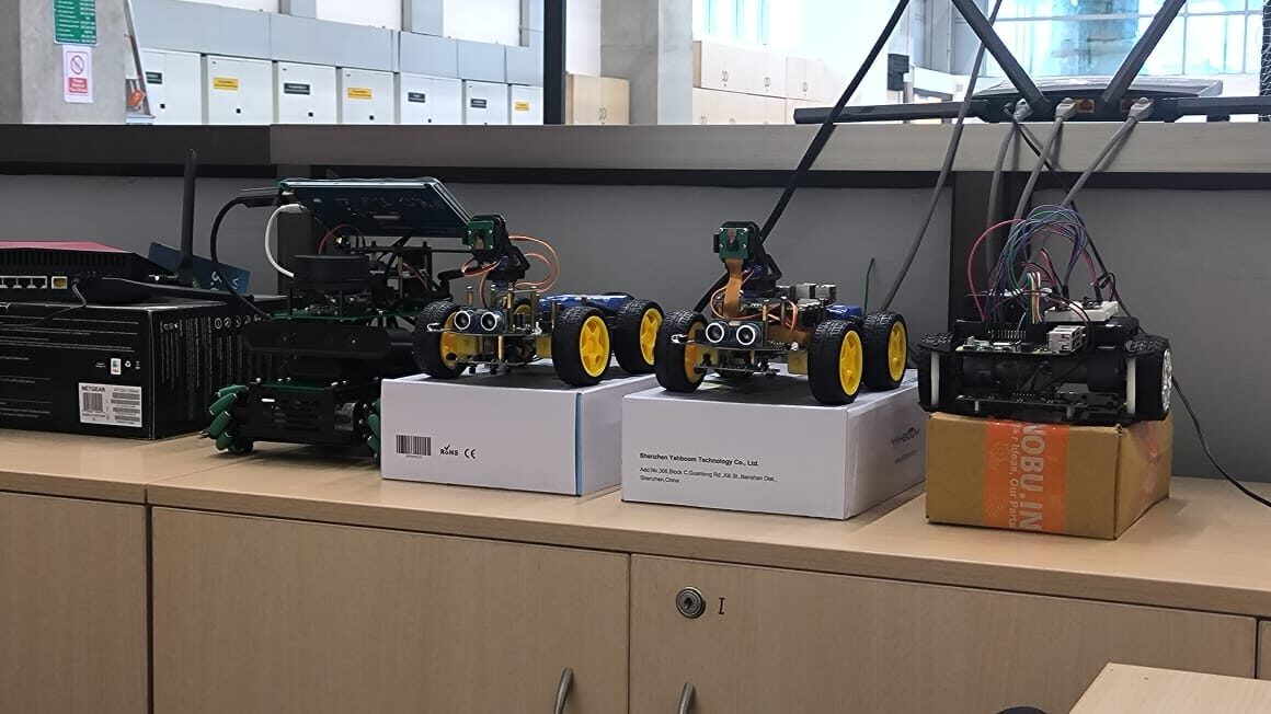 ROSMASTER robots